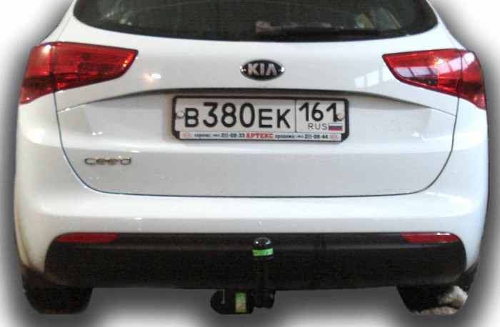 Фаркоп Лидер-Плюс для Kia Cee'd SW (JD)